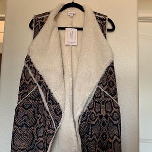 LuLaRoe Marlow Vest